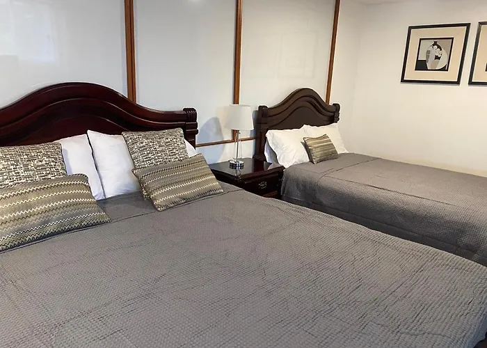 Hospedaje En Quito Norte, Apartamento & Suite Independientes